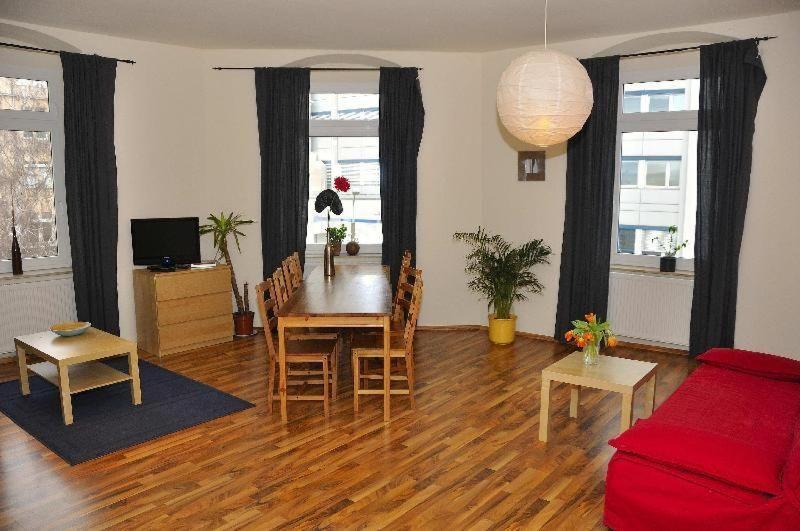 Grosse-Fewo-Dresden-Neustadt-Zentrum-L9 Luaran gambar